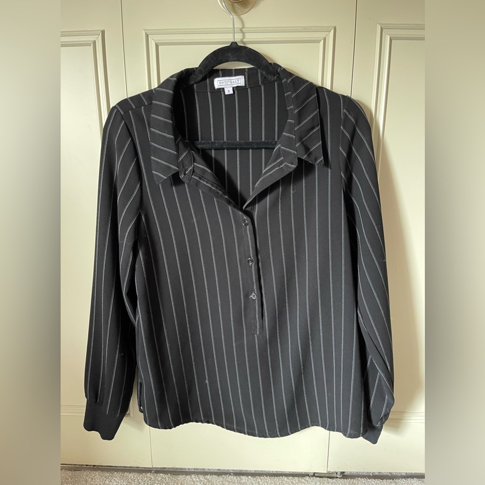A beautiful pinstripe top by SweetSalt, black with a white pinstripe pattern.